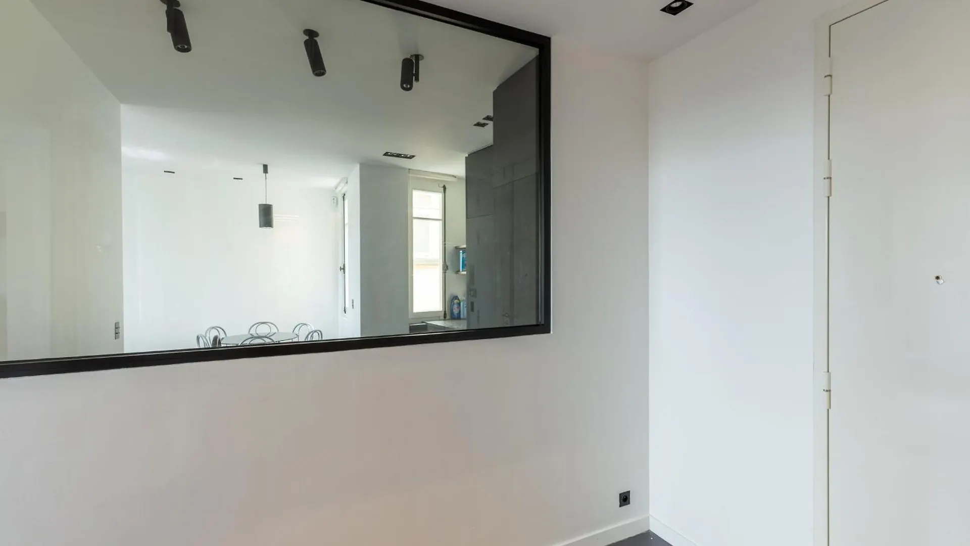 Fancy Apartment - Champs Elysees Paris 0*,  France