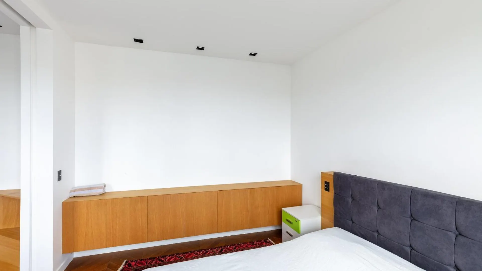 Fancy Apartment - Champs Elysees Paris